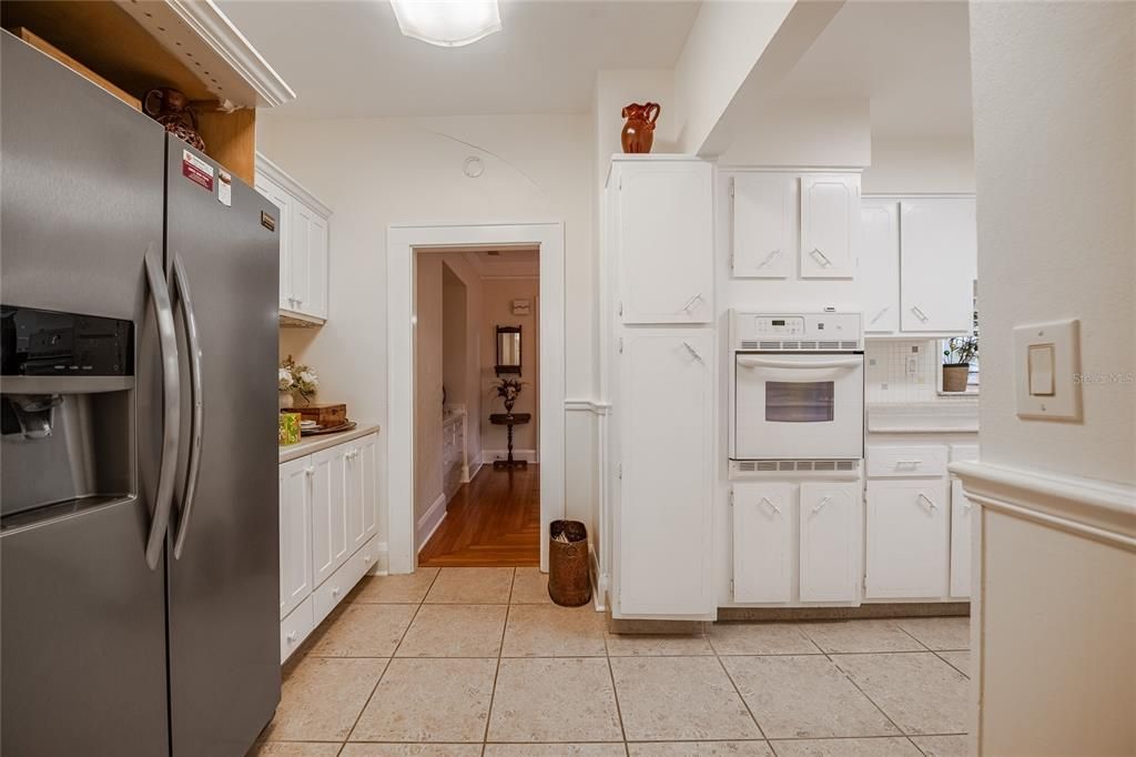 Activo con contrato: $265,000 (2 camas, 3 baños, 1621 Pies cuadrados)