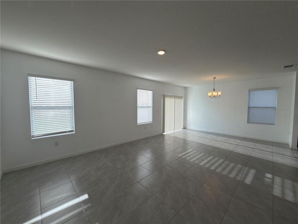 Active With Contract: $2,200 (4 beds, 2 baths, 1732 Square Feet)