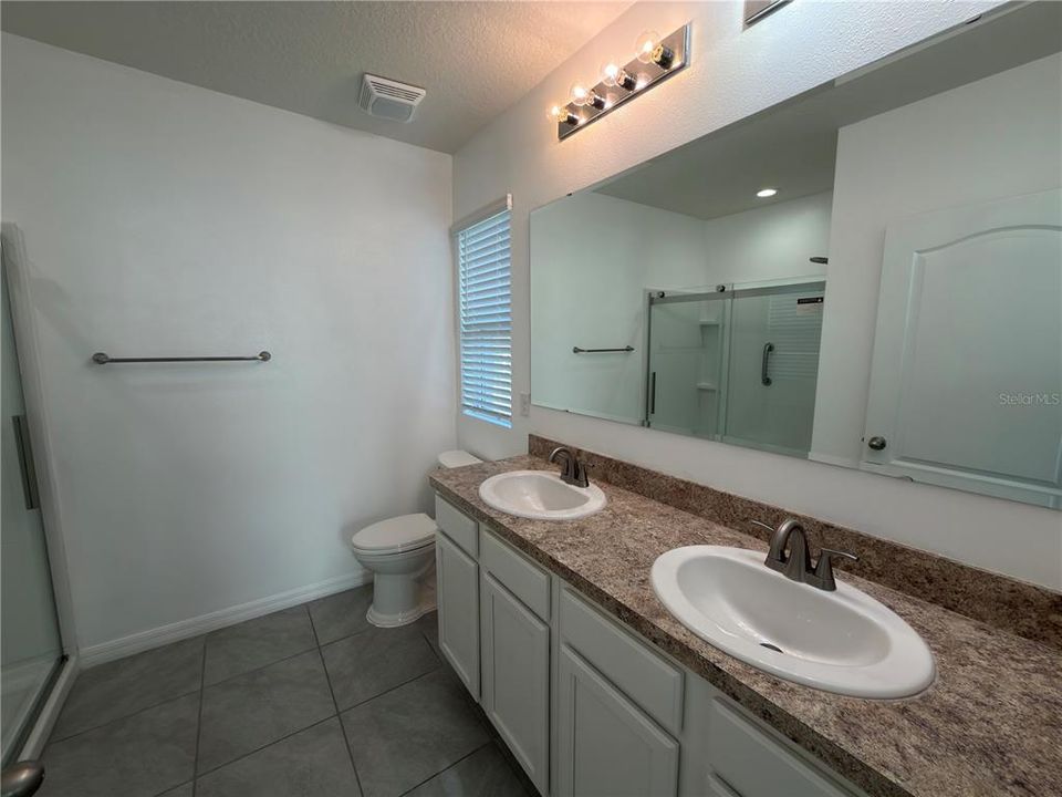 Active With Contract: $2,200 (4 beds, 2 baths, 1732 Square Feet)