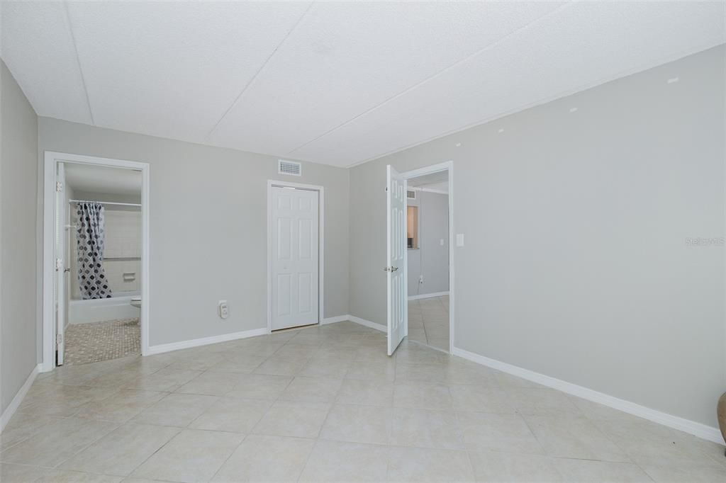 En Renta: $2,350 (2 camas, 2 baños, 1016 Pies cuadrados)