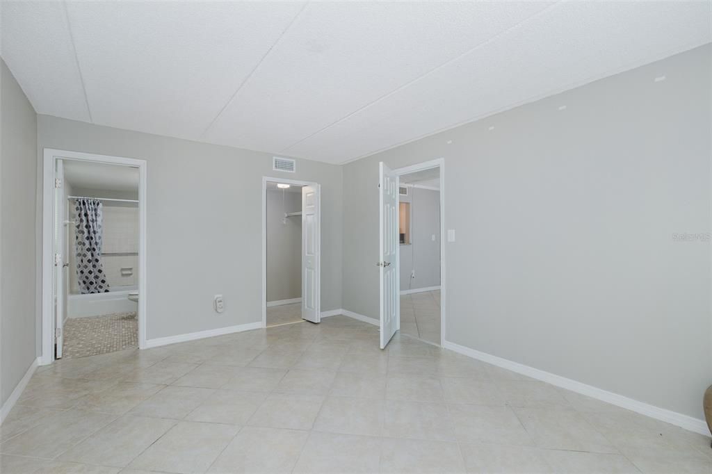 En Renta: $2,350 (2 camas, 2 baños, 1016 Pies cuadrados)