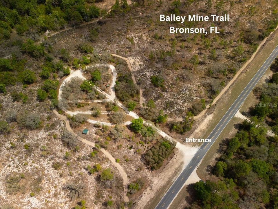 На продажу: $22,900 (1.02 acres)