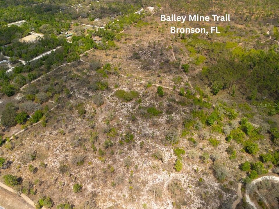На продажу: $22,900 (1.02 acres)