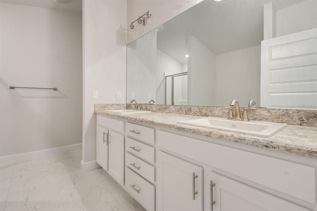 Active With Contract: $331,750 (4 beds, 2 baths, 2000 Square Feet)
