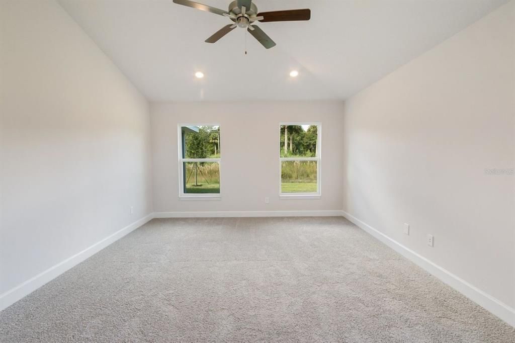 Active With Contract: $331,750 (4 beds, 2 baths, 2000 Square Feet)