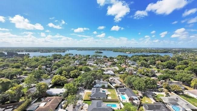 Activo con contrato: $769,000 (4 camas, 2 baños, 2413 Pies cuadrados)