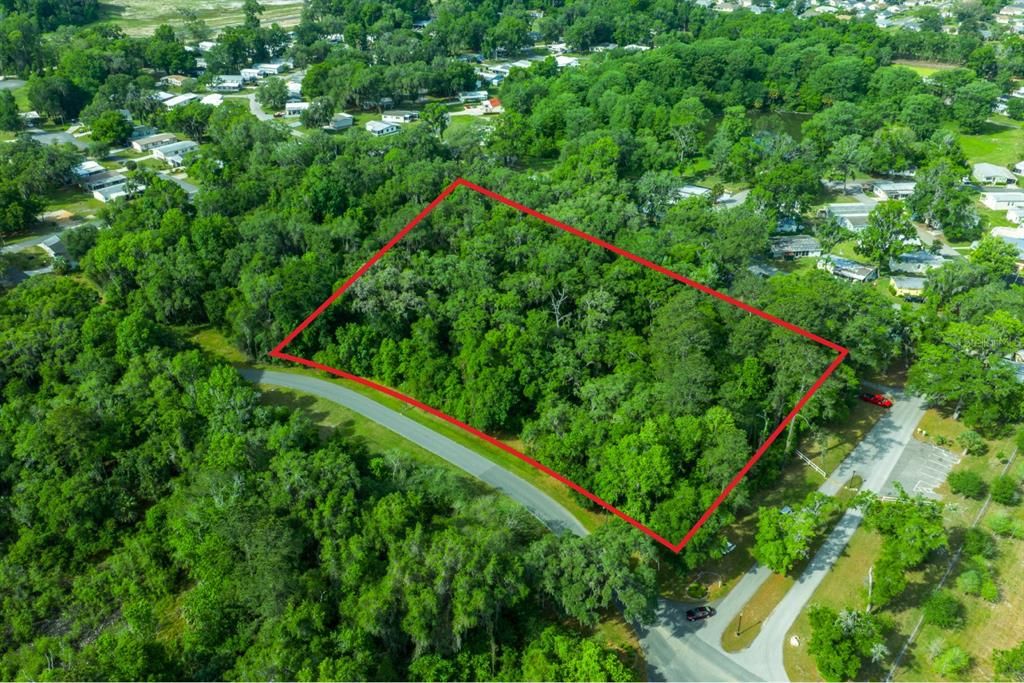 待售: $599,000 (2.71 acres)