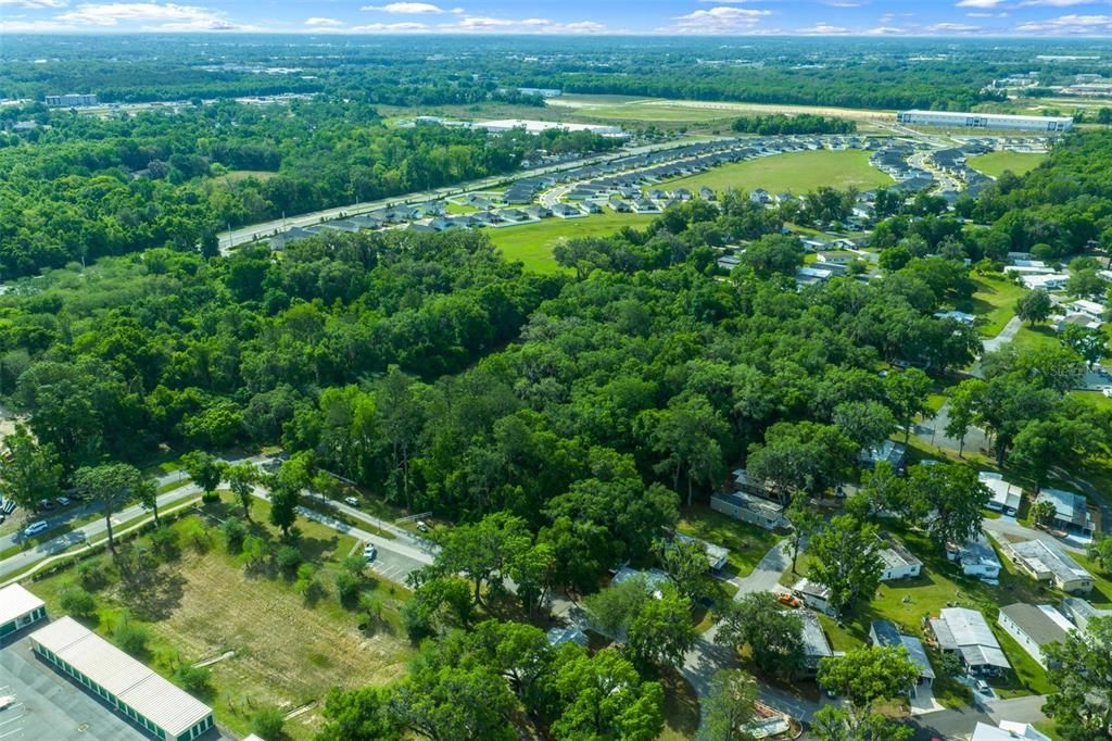 待售: $599,000 (2.71 acres)