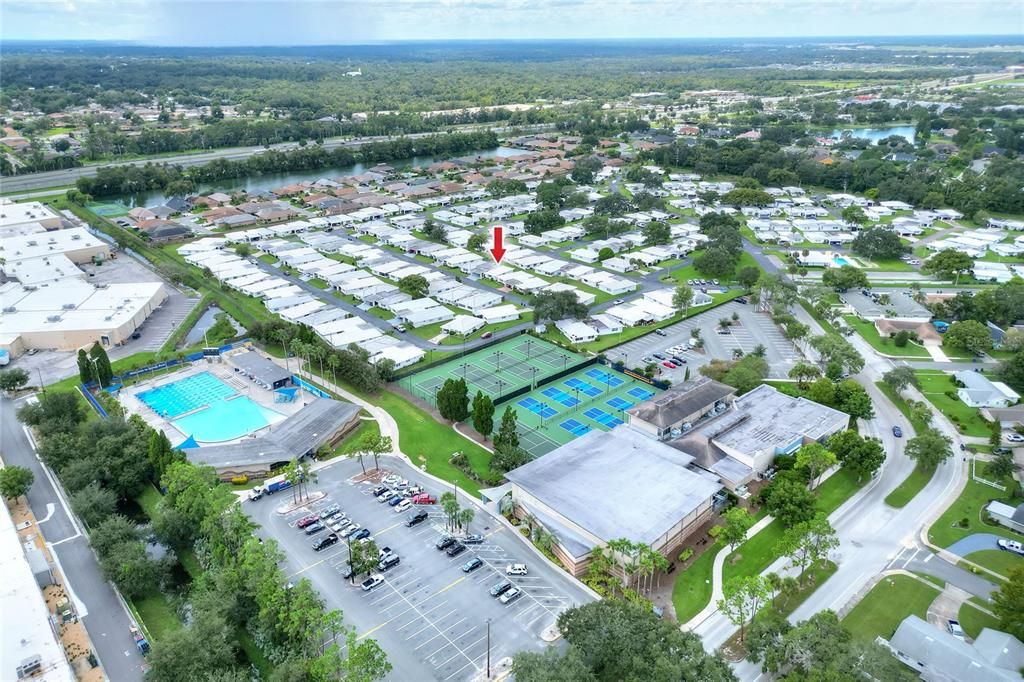 На продажу: $209,000 (2 спален, 2 ванн, 1226 Квадратных фут)