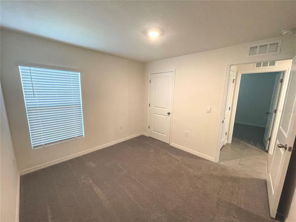 В аренду: $2,200 (3 спален, 2 ванн, 1516 Квадратных фут)