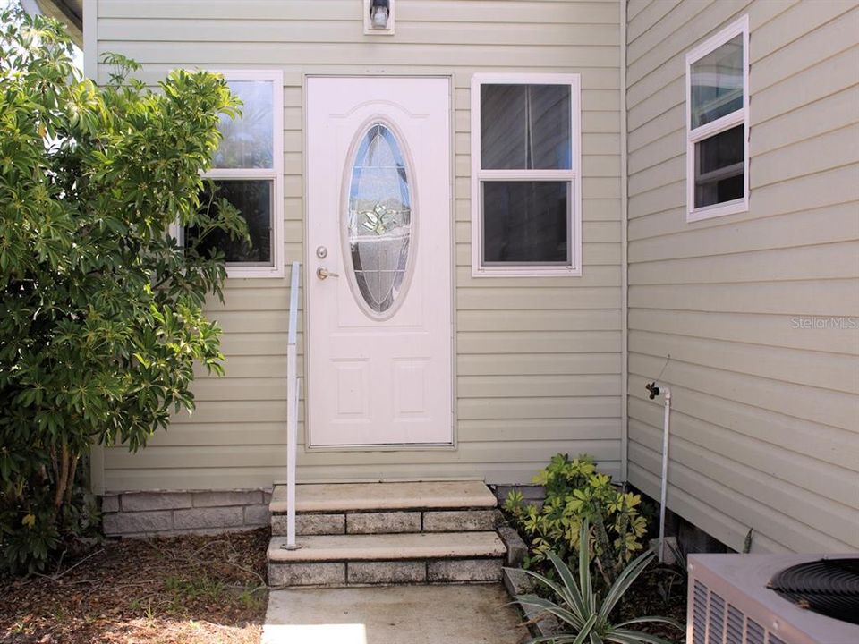 En Venta: $84,000 (2 camas, 1 baños, 830 Pies cuadrados)