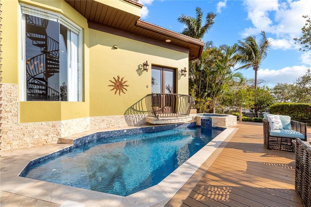 En Venta: $2,199,000 (3 camas, 3 baños, 3669 Pies cuadrados)