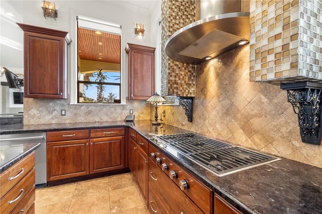 En Venta: $2,199,000 (3 camas, 3 baños, 3669 Pies cuadrados)