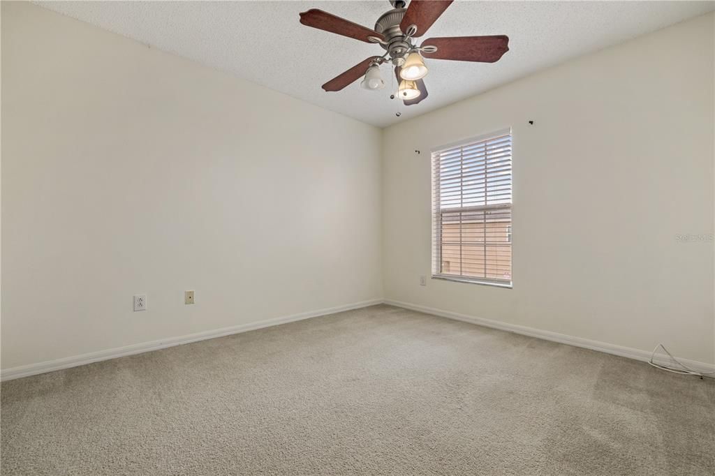 Active With Contract: $2,050 (3 beds, 2 baths, 1524 Square Feet)