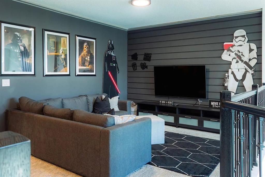 For Sale: $664,990 (5 beds, 5 baths, 2996 Square Feet)