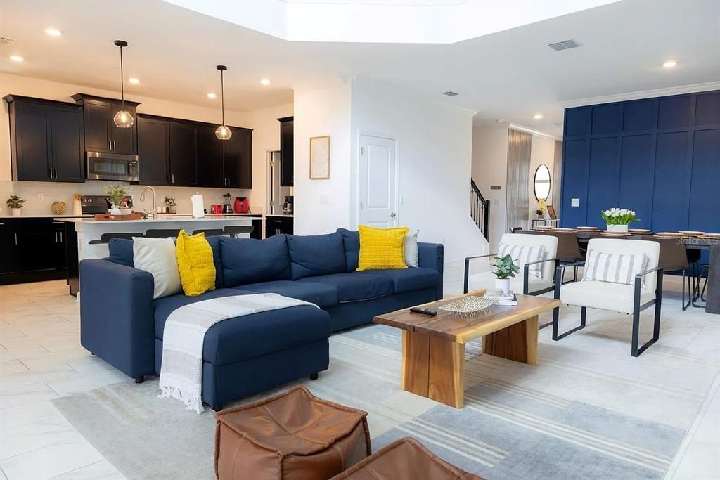 For Sale: $664,990 (5 beds, 5 baths, 2996 Square Feet)