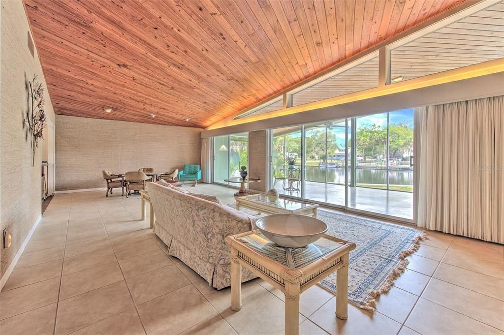 En Venta: $1,820,000 (4 camas, 4 baños, 3220 Pies cuadrados)