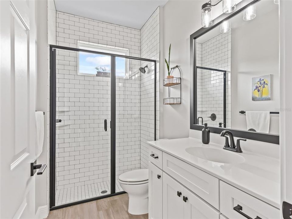 Active With Contract: $598,000 (3 beds, 2 baths, 2040 Square Feet)