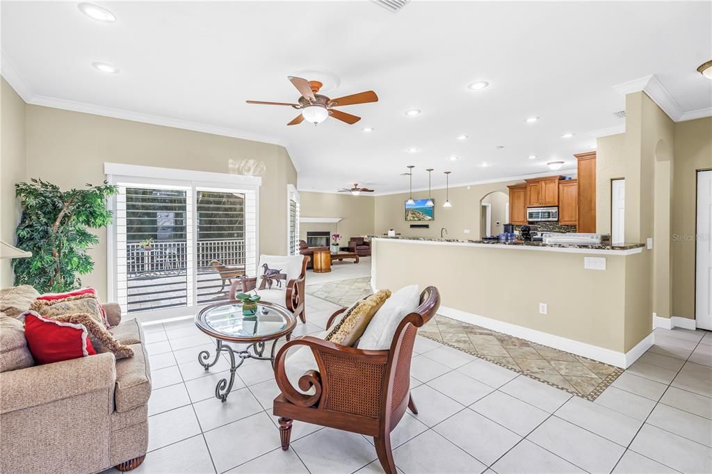 For Sale: $1,095,000 (3 beds, 2 baths, 2420 Square Feet)