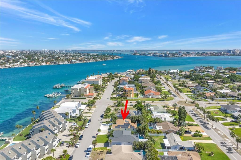 For Sale: $1,095,000 (3 beds, 2 baths, 2420 Square Feet)