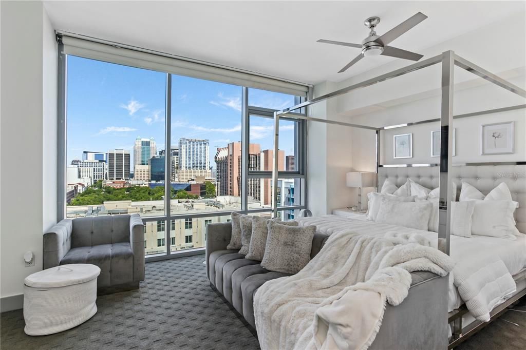 For Rent: $4,750 (2 beds, 2 baths, 2000 Square Feet)