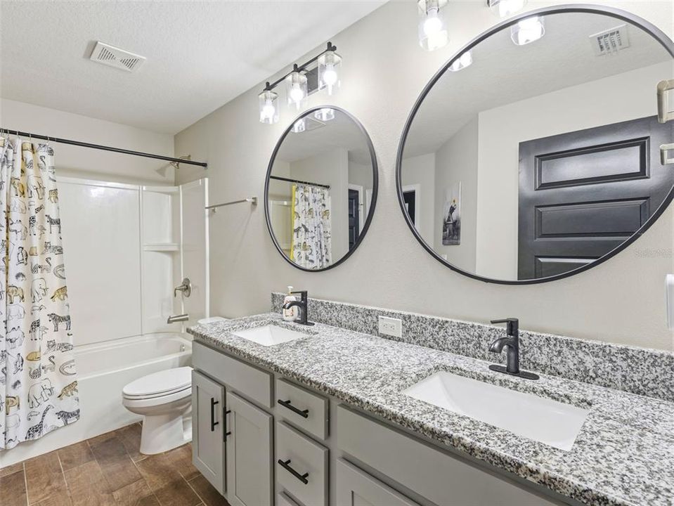 Active With Contract: $579,000 (4 beds, 3 baths, 2508 Square Feet)
