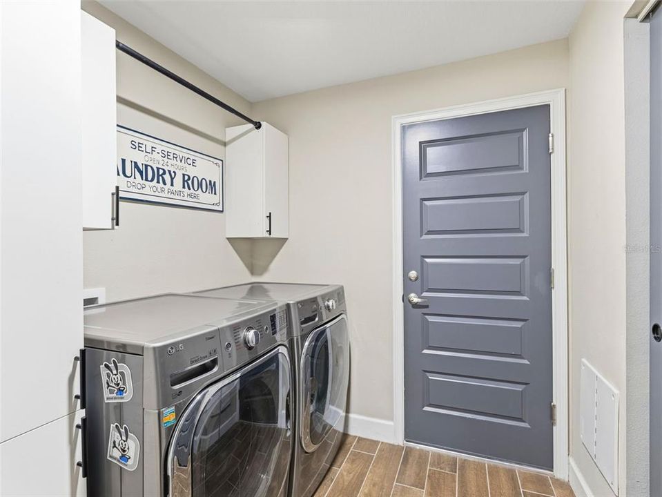 Active With Contract: $579,000 (4 beds, 3 baths, 2508 Square Feet)