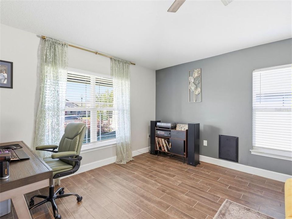 Active With Contract: $579,000 (4 beds, 3 baths, 2508 Square Feet)