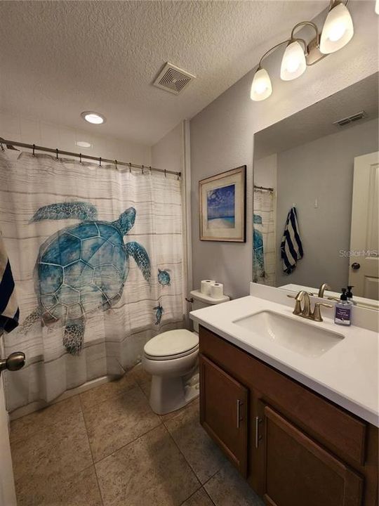 For Rent: $2,998 (3 beds, 2 baths, 1888 Square Feet)