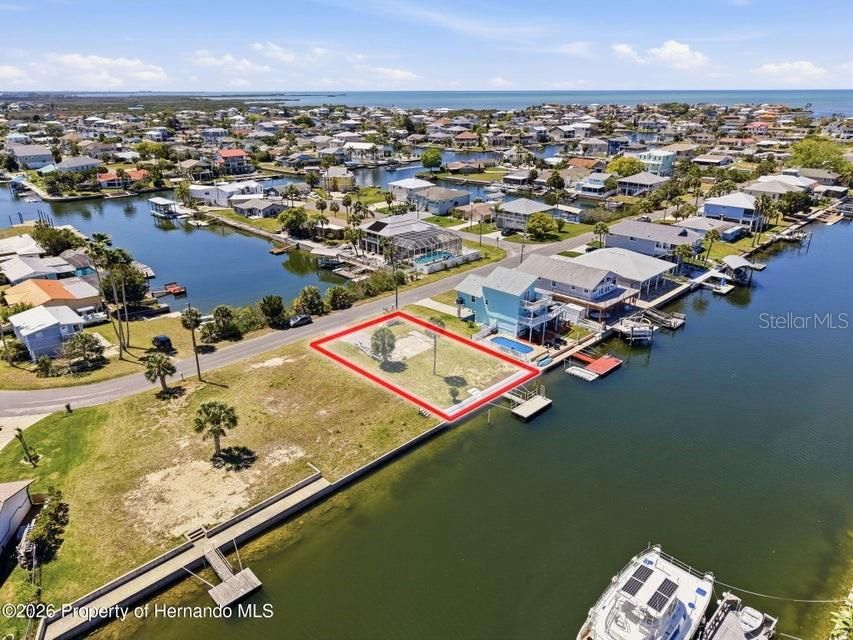 For Sale: $399,900 (0.14 acres)