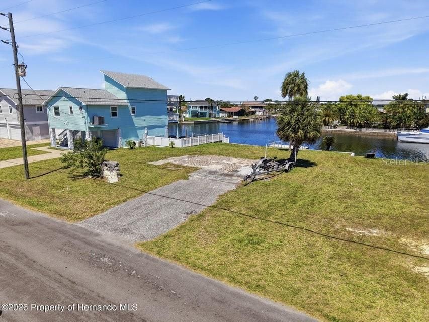 For Sale: $399,900 (0.14 acres)