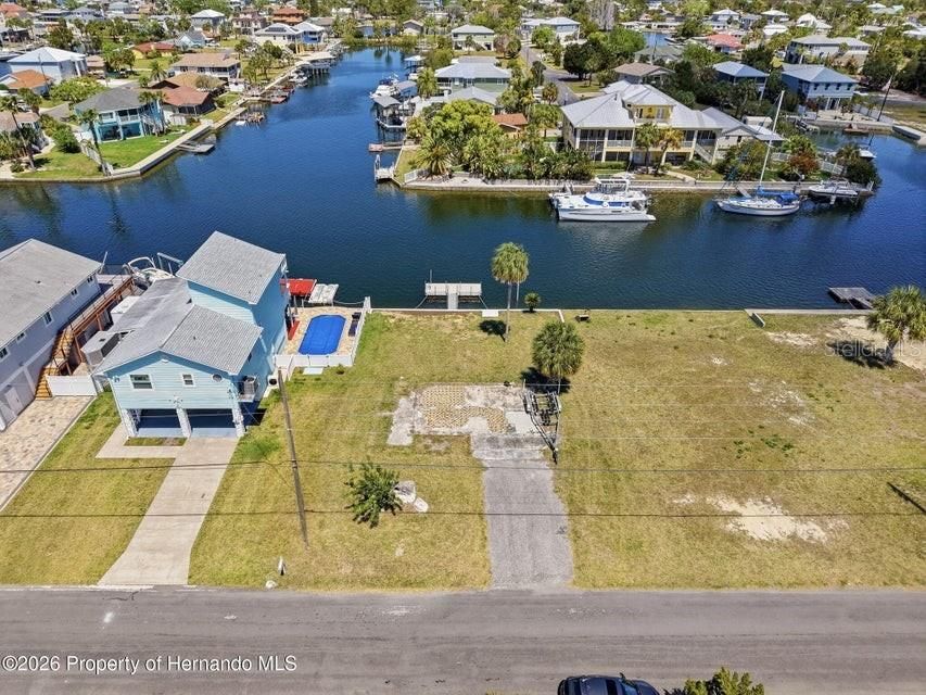 For Sale: $399,900 (0.14 acres)