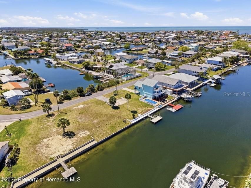 For Sale: $399,900 (0.14 acres)