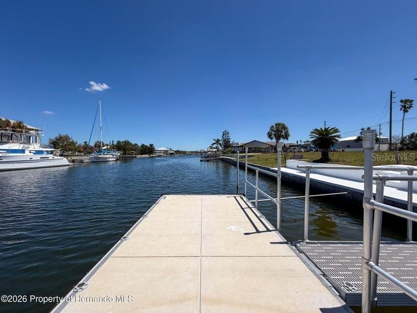 For Sale: $399,900 (0.14 acres)