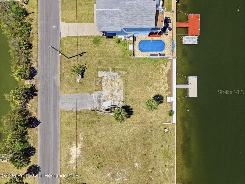 For Sale: $399,900 (0.14 acres)