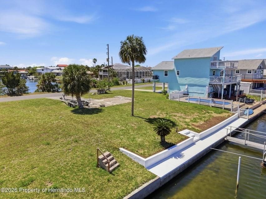 For Sale: $399,900 (0.14 acres)