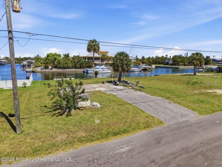 For Sale: $399,900 (0.14 acres)