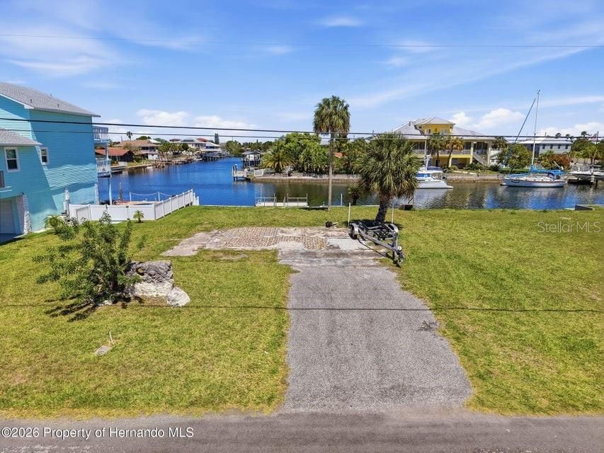 For Sale: $399,900 (0.14 acres)