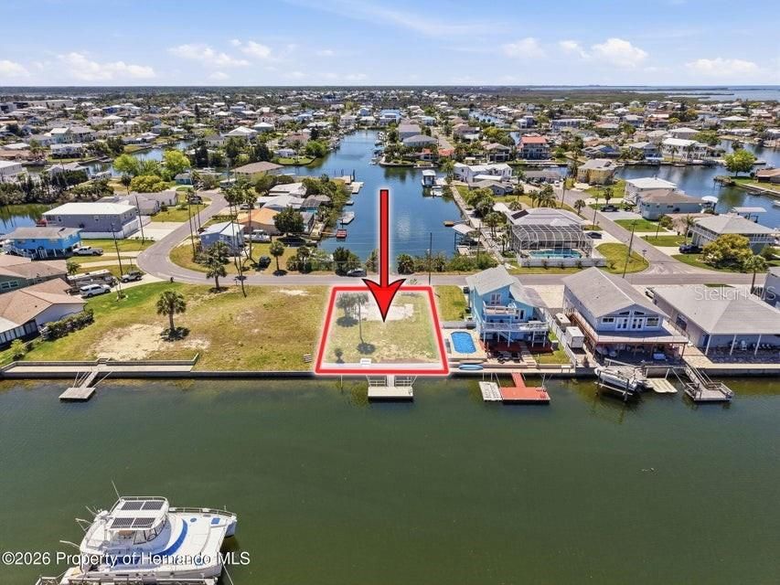 For Sale: $399,900 (0.14 acres)