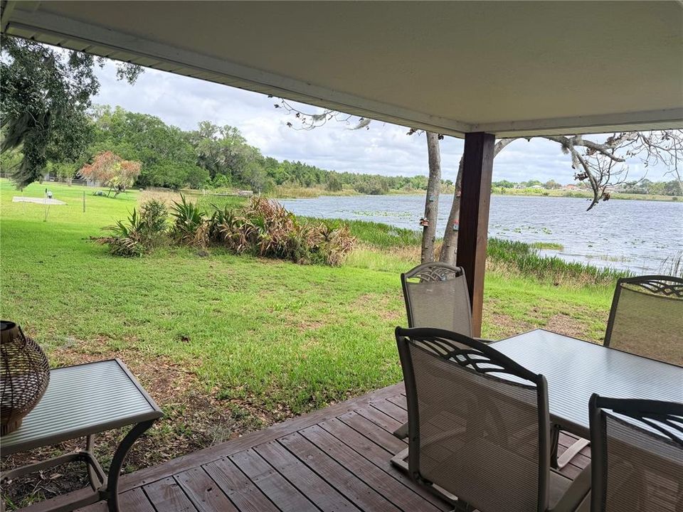 For Sale: $305,900 (3 beds, 2 baths, 1352 Square Feet)