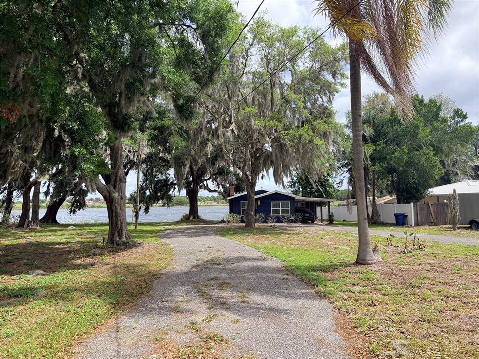 For Sale: $305,900 (3 beds, 2 baths, 1352 Square Feet)