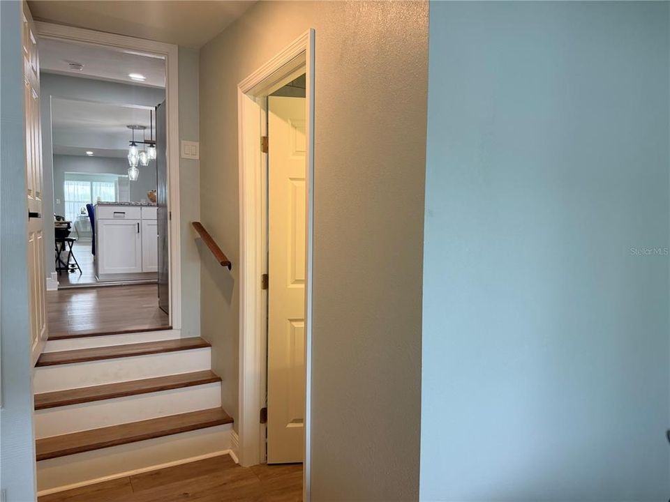 For Sale: $305,900 (3 beds, 2 baths, 1352 Square Feet)