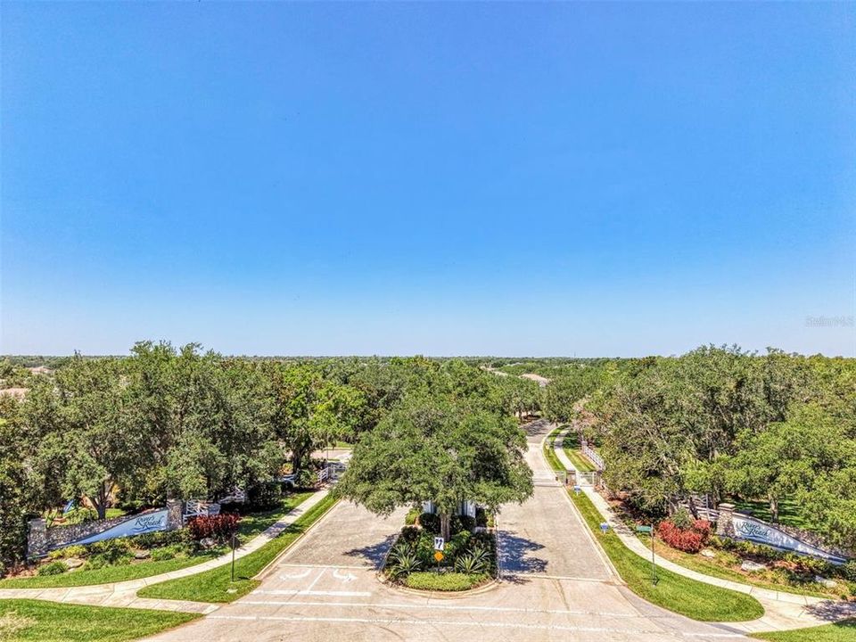 For Sale: $450,000 (3 beds, 2 baths, 1744 Square Feet)
