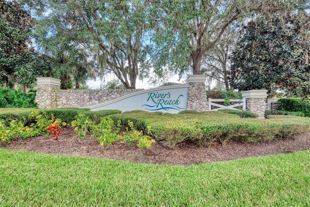 For Sale: $450,000 (3 beds, 2 baths, 1744 Square Feet)