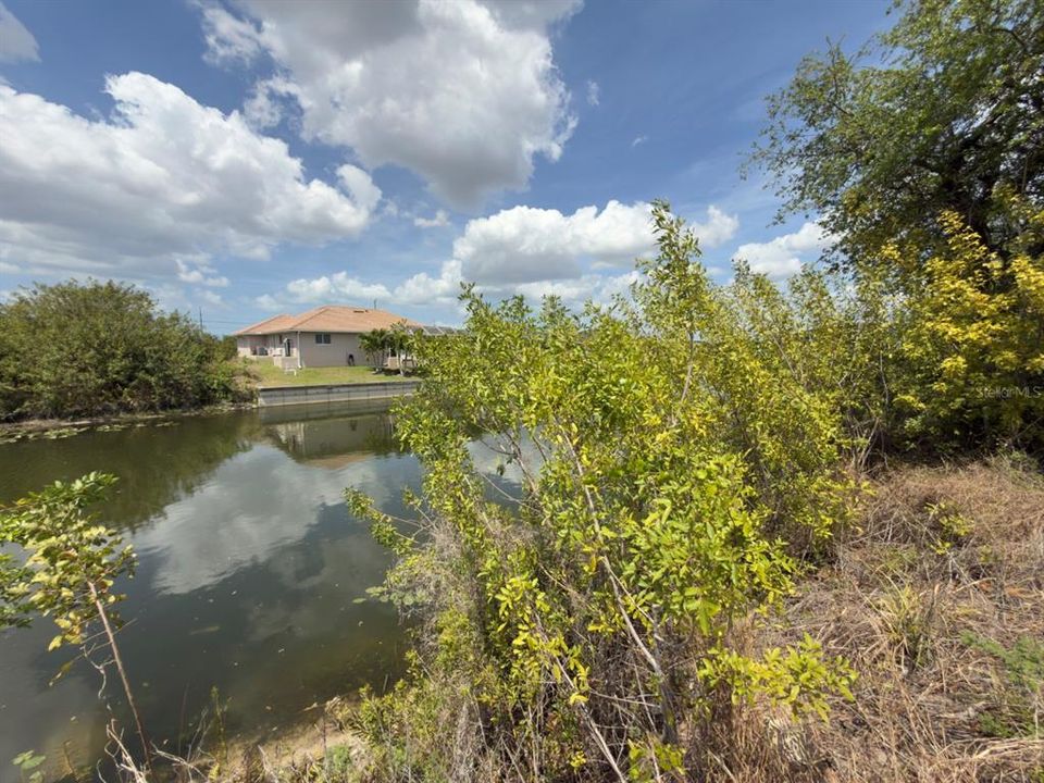 待售: $50,000 (0.23 acres)