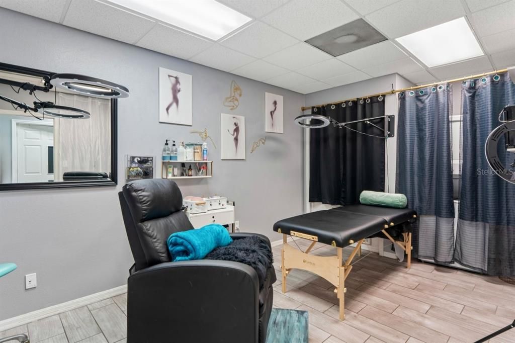 На продажу: $1,695,000 (0 спален, 0 ванн, 9828 Квадратных фут)