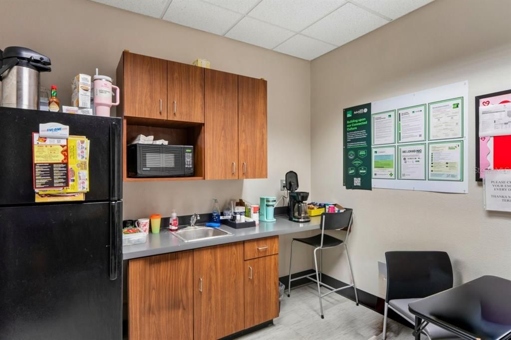 На продажу: $1,695,000 (0 спален, 0 ванн, 9828 Квадратных фут)