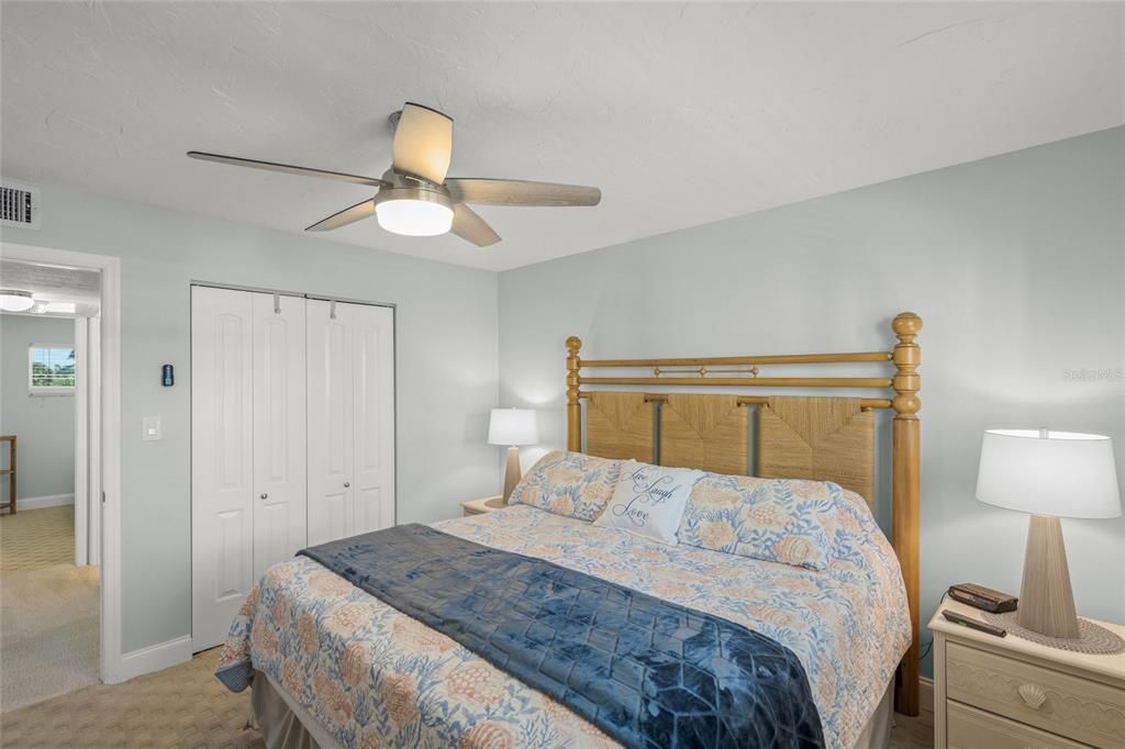 На продажу: $580,000 (2 спален, 1 ванн, 753 Квадратных фут)