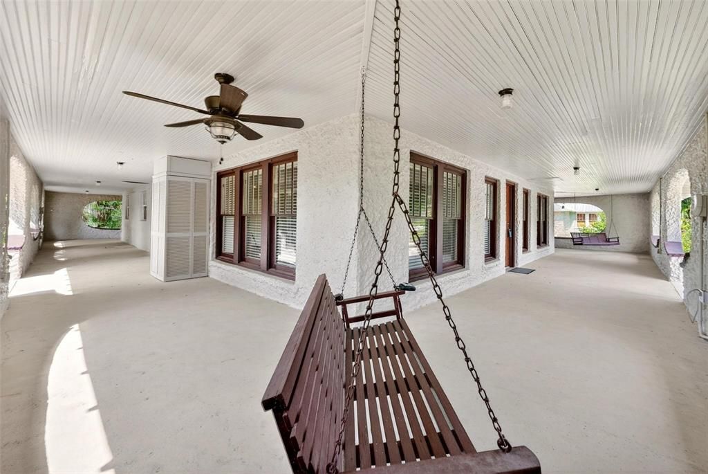 Active With Contract: $399,900 (6 beds, 3 baths, 3165 Square Feet)