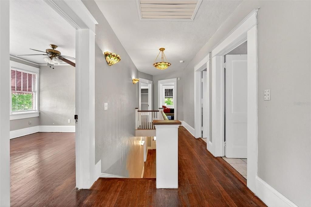 Active With Contract: $399,900 (6 beds, 3 baths, 3165 Square Feet)